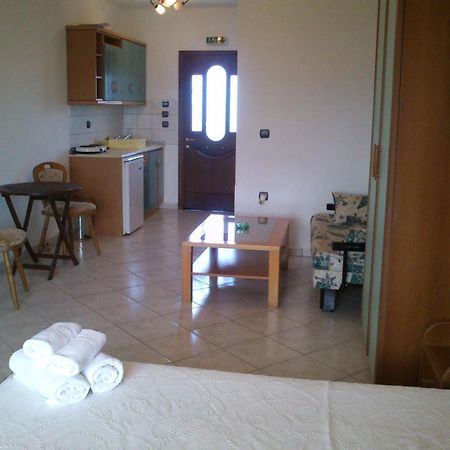 Studios Erotokritos Амолиани Номер фото
