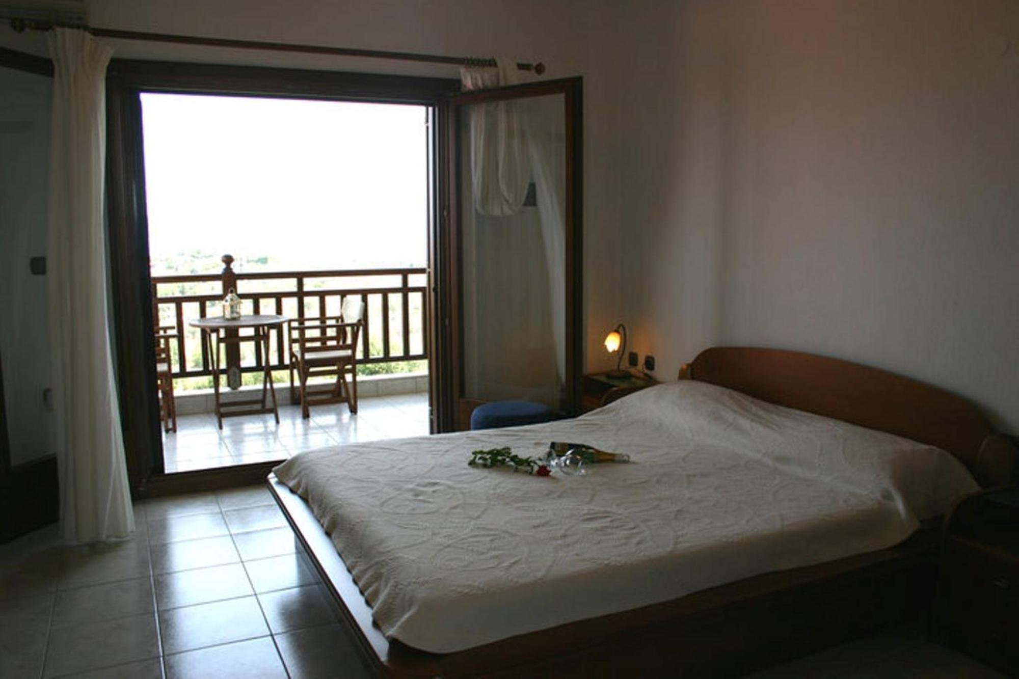 Studios Erotokritos Амолиани Номер фото