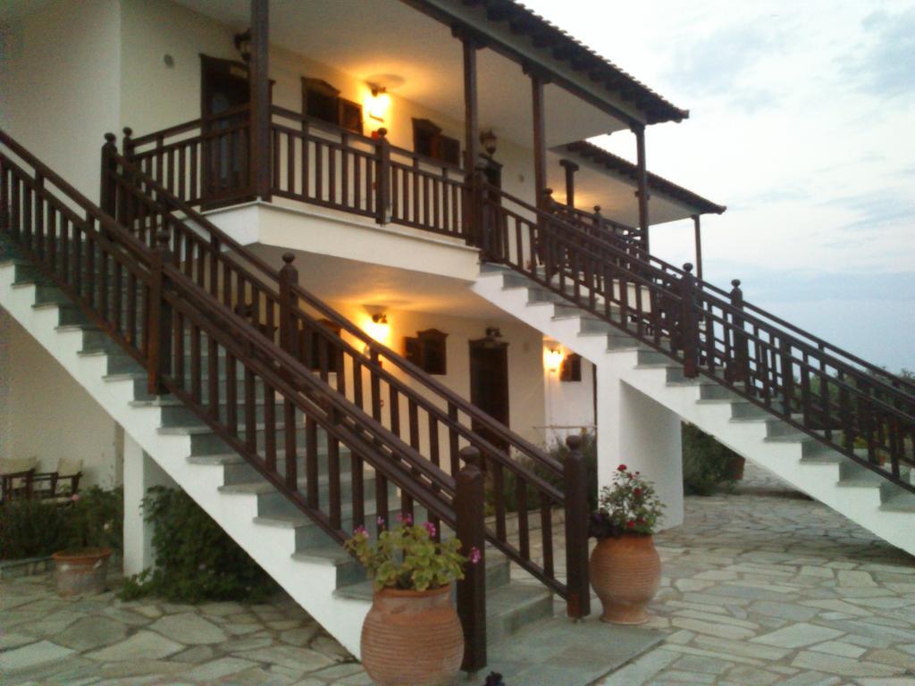 Studios Erotokritos Амолиани Экстерьер фото