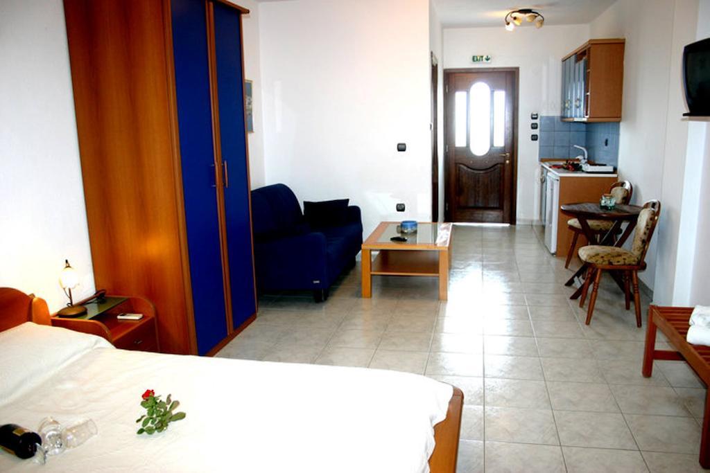 Studios Erotokritos Амолиани Номер фото