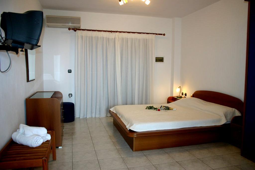 Studios Erotokritos Амолиани Номер фото