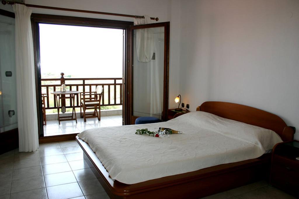 Studios Erotokritos Амолиани Номер фото